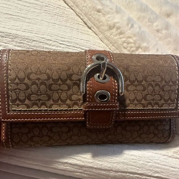 Coach Signature long  Tan and Brown Monogram Wallet - Picture 1 of 17